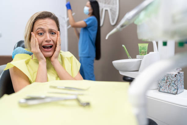 Best Cracked Tooth Emergency Dentist  in Mary Esther, FL